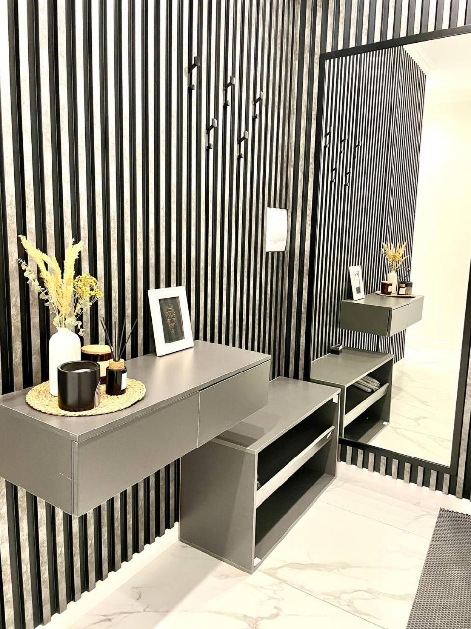 Four Seasons жк возле трц Mega по розыбакиева Apartment