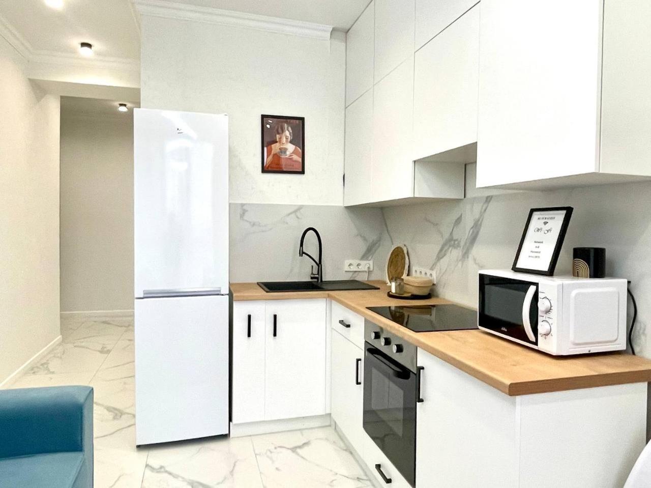 Apartment Four Seasons жк возле трц Mega по розыбакиева Almaty